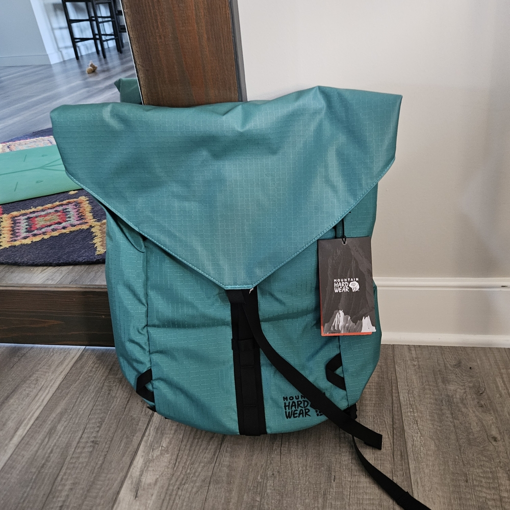 Mountain Hardwear Camp 4 25L Teal Backpack